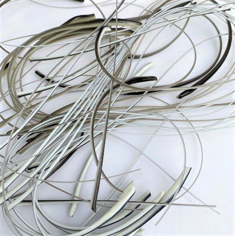 Stringers - Black and French Vanilla - 90COE