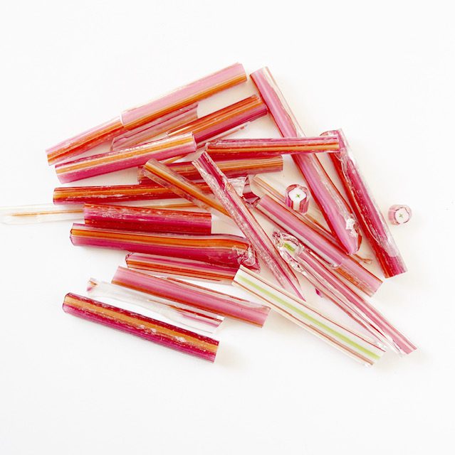 Float Glass - Scrap - Red Confetti Frit - 50g