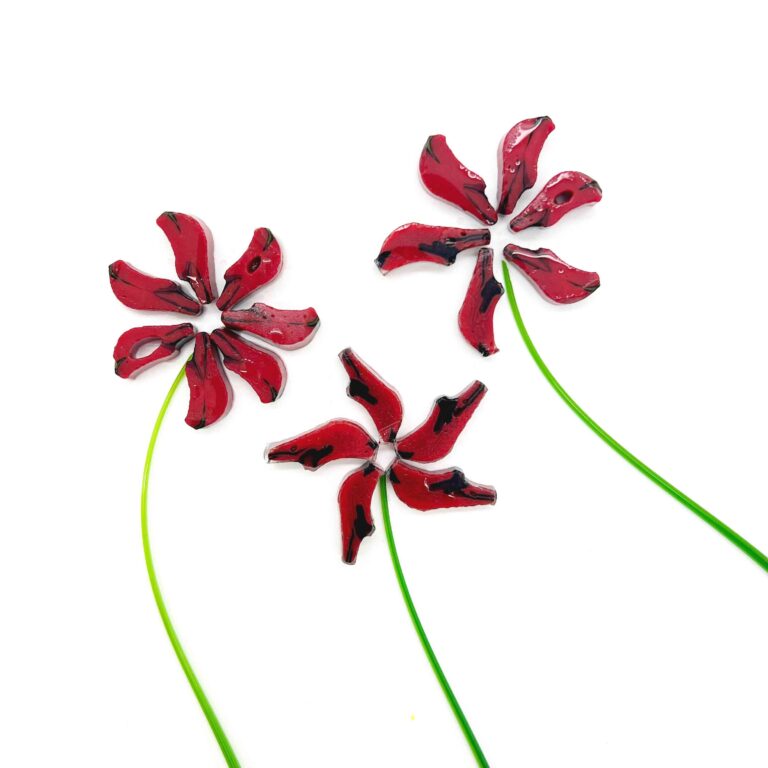 Curious XL - Cardinal Petals - 96COE - 25g