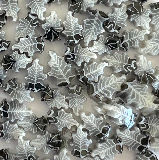 Murrine - Leaves - Black and Grey - 90COE