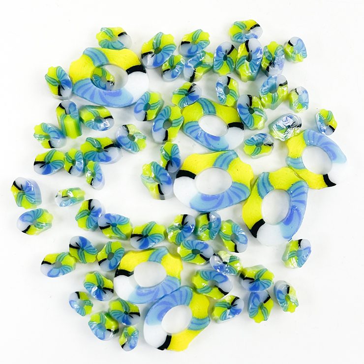 Curious - Mixed Size - Emperor Angelfish - 96COE - 25g