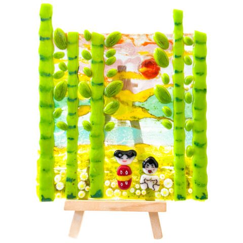 Fused Glass Sumo and Geisha Scene (2)